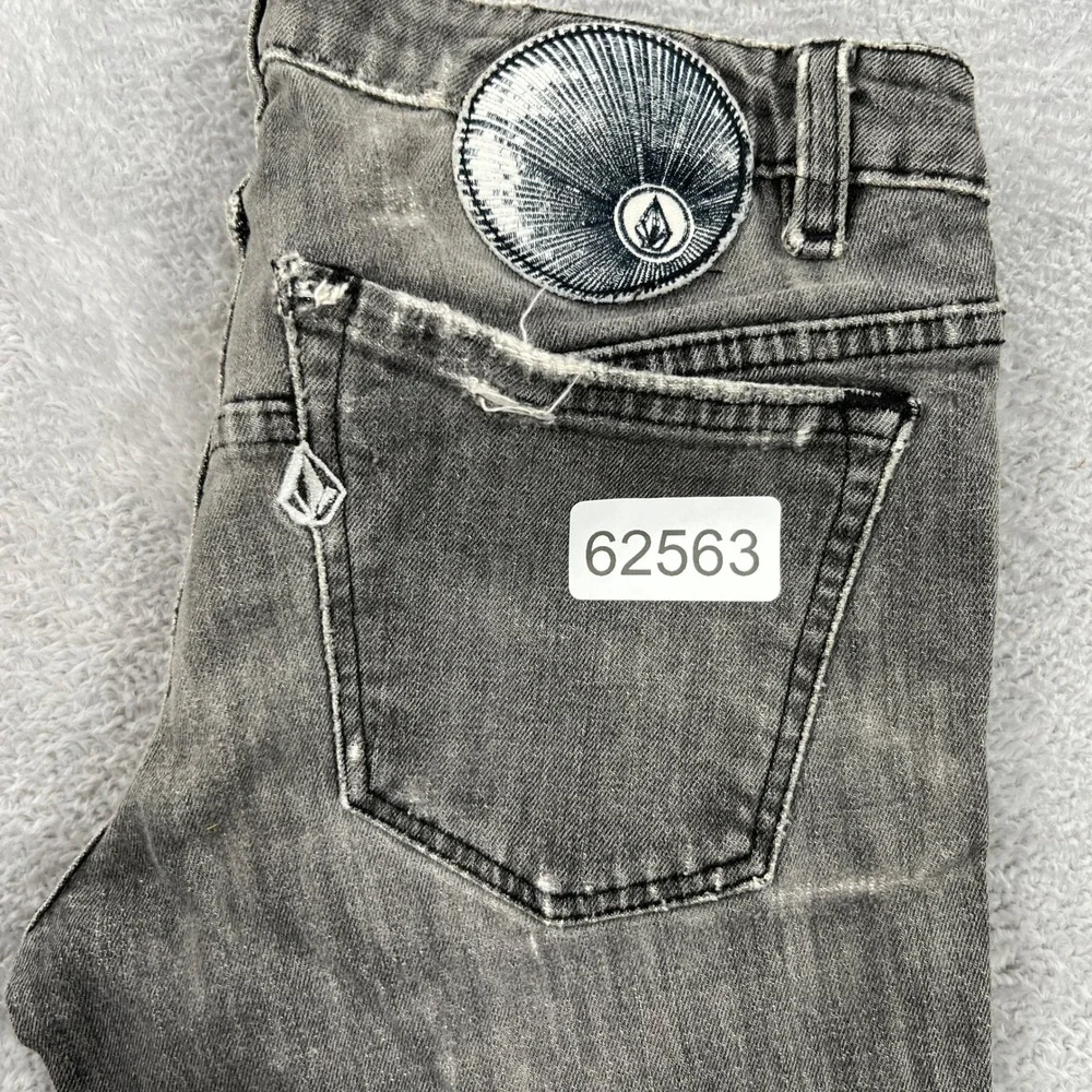 Volcom Slim Straight Jeans Size 28 Grey Distressed Skate Grunge Y2K Streetwear